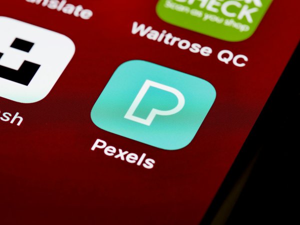 Quels sont les critères pour sélectionner un bon système d'automatisation des tests logiciels ?